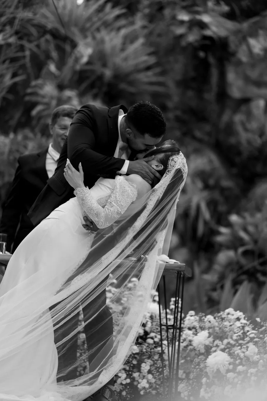  casamento-elegante-com-madrinhas-coloridas (27)