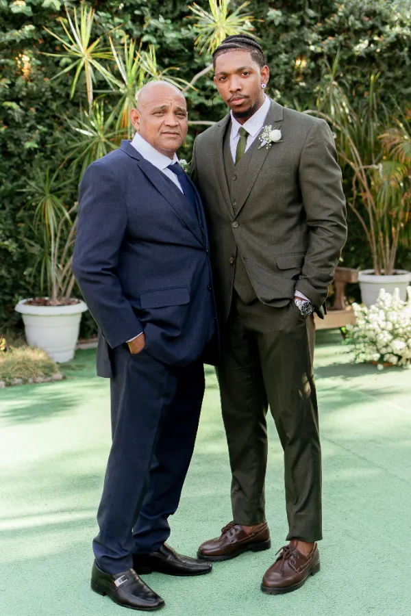 noivo ao lado do pai