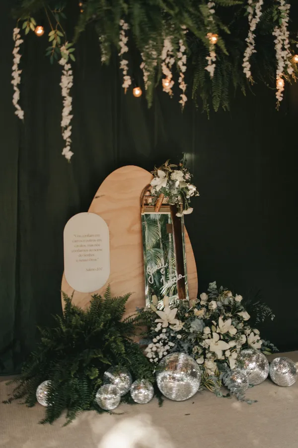 cantinho para fotos no casamento