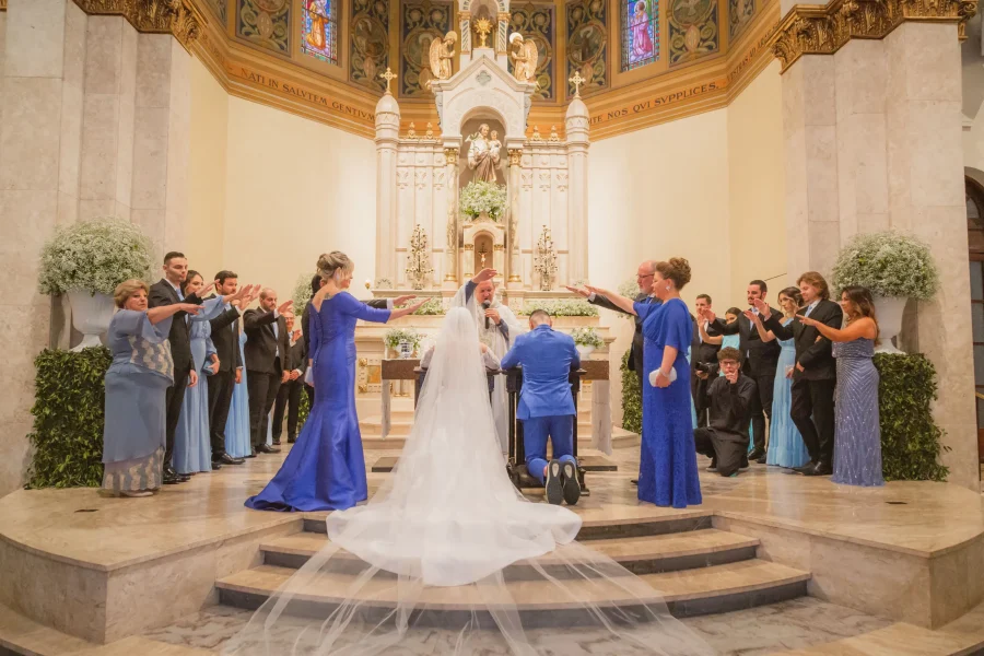 Foto de casamento documental casamento na igreja