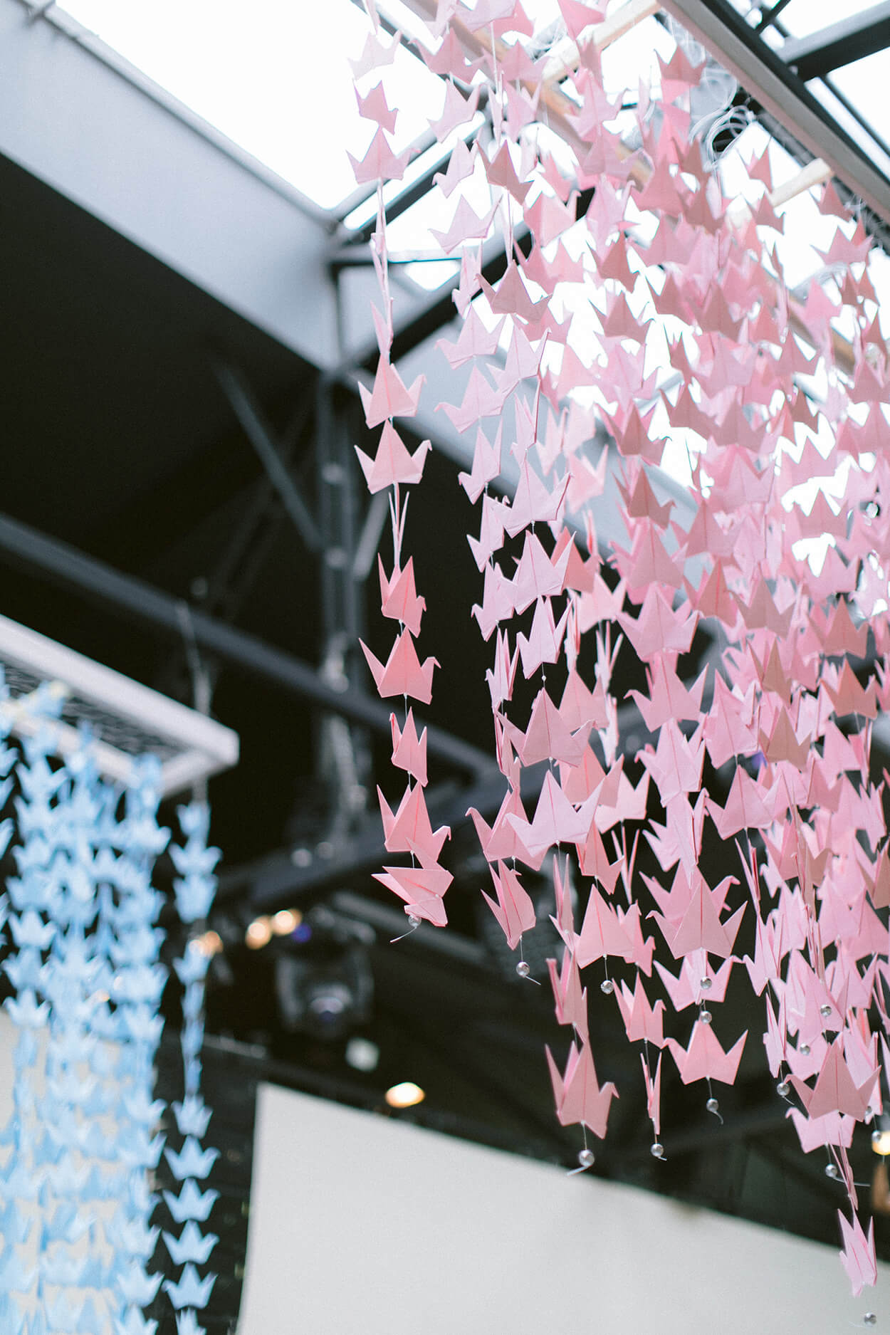 varal de tsurus cor de rosa