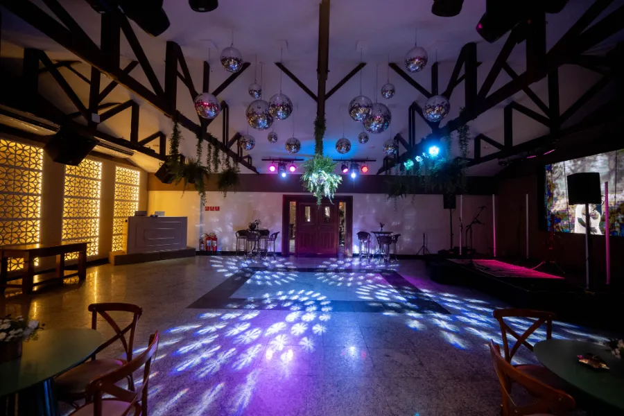 sal&atilde;o para festa de casamento