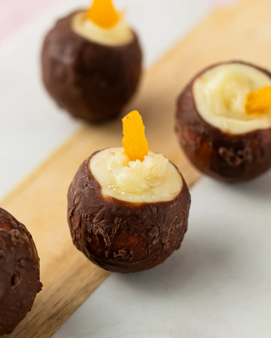 doce de casamento m formato de coco