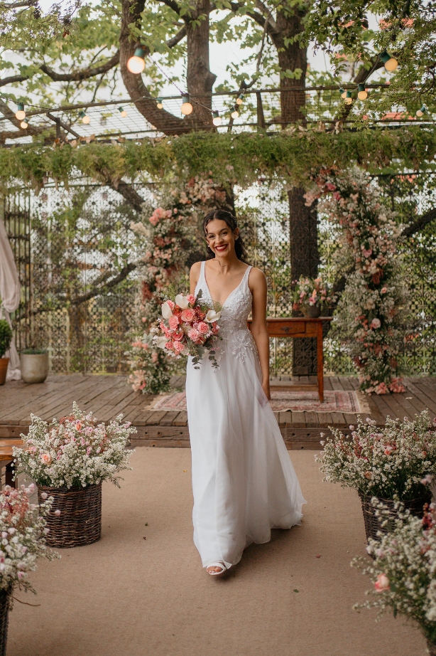 noiva com o batom vermelho