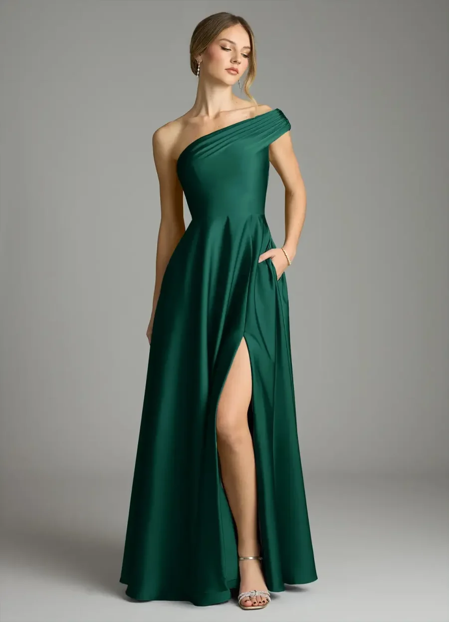 madrinha de vestido verde