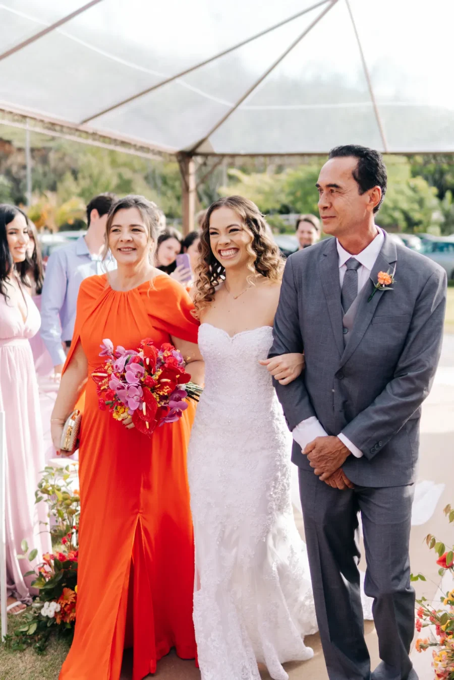  Casamento-colorido-ao-ar-livre (8)