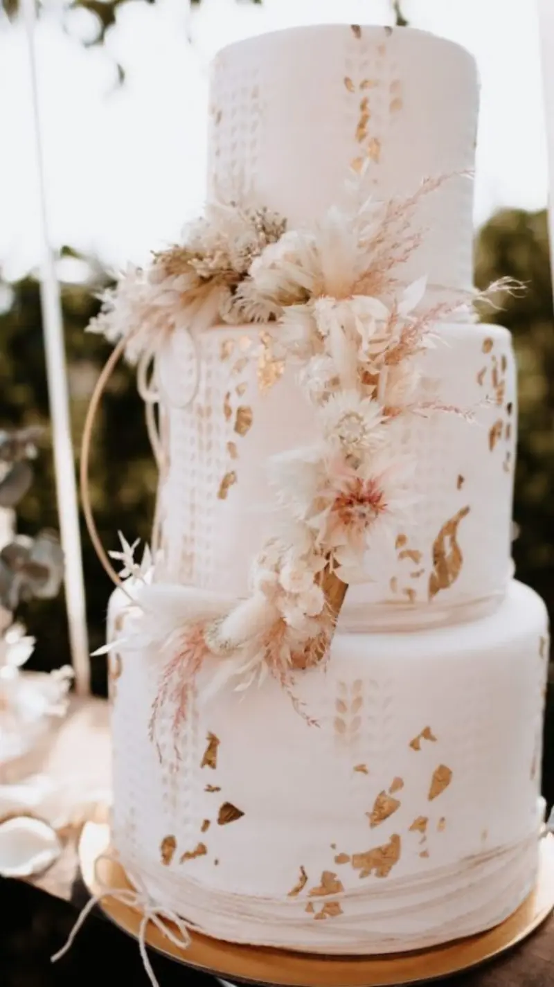  bolo de noivado de três andares