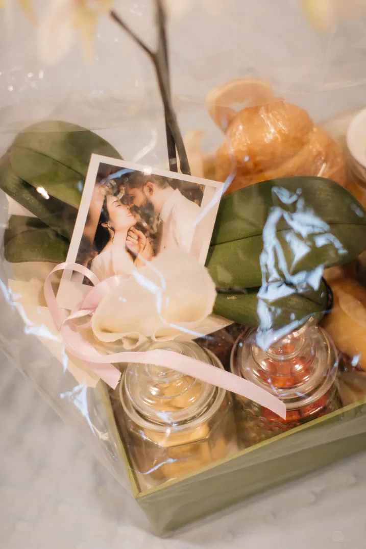 cesta com presentes para making of da noiva