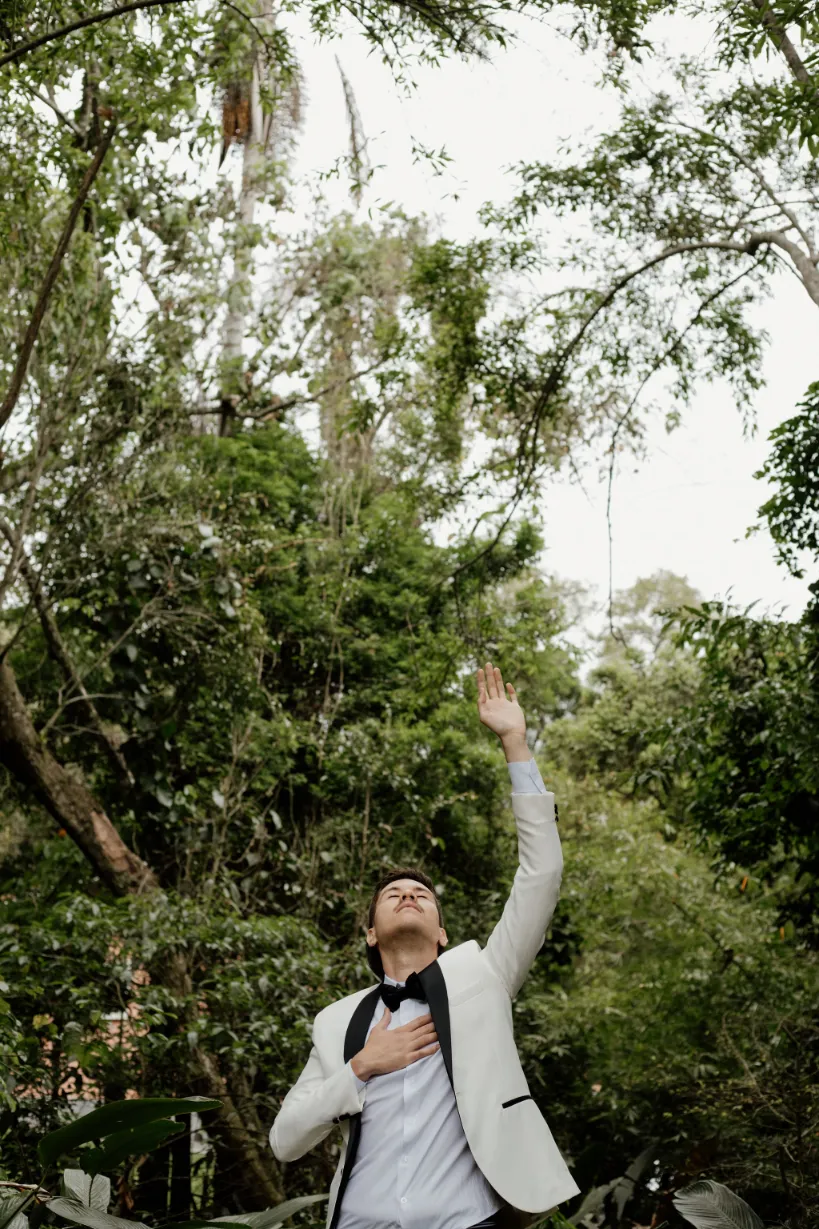 Casamento maximalista vermelho: como criar uma festa marcante