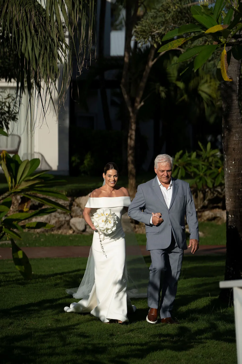 entrada da noiva com o pai