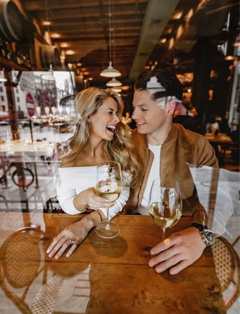  noivado em cafeteria