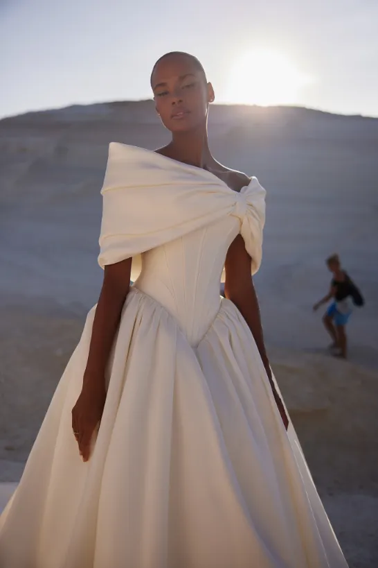 vestido de noiva maximalista tendencia 2027